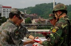Patrouille commune sur la frontière Vietnam-Chine
