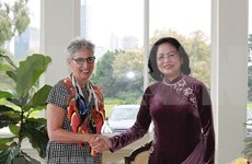 La vice-présidente Dang Thi Ngoc Thinh rencontre des dirigeants du Victoria (Australie)