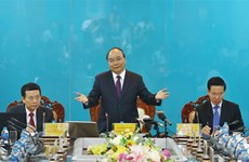 Premier ministre : le Vietnam doit devenir un pays puissant en technologies de l'information
