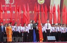 Le lycée Chu Van An décoré de l’Ordre de l’Indépendance
