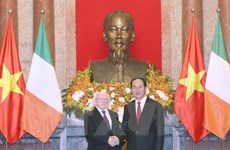 Le président irlandais en visite d'Etat au Vietnam