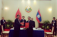 Vietnam-Laos : signature d’un protocole d’accord dans les transports
