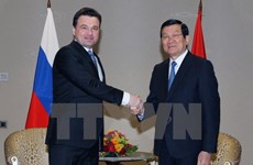 Le président Truong Tan Sang reçoit le gouverneur de la région de Moscou