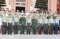 Le ministre de la Défense reçoit une délégation militaire chinoise