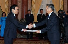 Le président Truong Tan Sang reçoit de nouveaux ambassadeurs
