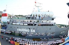 Têt traditionnel : arrivée du premier navire à Truong Sa