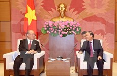 Renforcer les relations entre les députés d’amitié vietnamiens et japonais