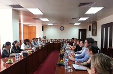 Une délégation du Conseil d'échange politique d'Australie en visite de travail au Vietnam