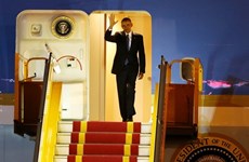 Le président américain Barack Obama entame sa visite officielle au Vietnam   