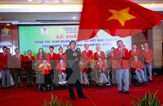 Les sportifs vietnamies partent pour les Jeux paralympiques de Rio 2016 