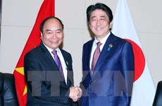 Le PM Nguyen Xuan Phuc rencontre ses homologues japonais et néo-zélandais