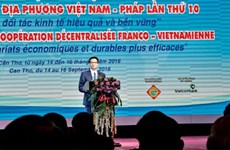 Colloque sur la coopération dans éducation et  santé Vietnam – France