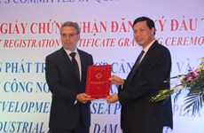 Quang Ninh: 300 millions de dollars pour le développement du complexe de port maritime et ZI