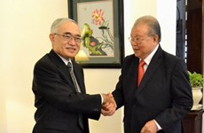 Le certificat d'honneur du Japon décerné au Pr.-Dr. Vo Tong Xuan