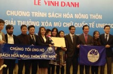 L’UNESCO décore les bibliothèques rurales de Nguyên Quang Thach 