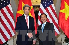 Le secrétaire d’Etat des Etats-Unis John Kerry en visite au Vietnam