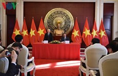 Le leader du PCV se rend à l'ambassade du Vietnam à Pékin 