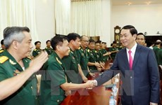 Le président Tran Dai Quang formule ses vœux du Tet à An Giang et à Can Tho