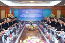 Le Vietnam et la France coopèrent dans l’édification d'un e-gouvernement