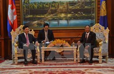 Le président de l’AN cambodgienne reçoit le vice-PM Pham Binh Minh 
