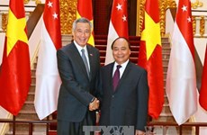 Le Vietnam et Singapour approfondissent leur partenariat stratégique 
