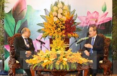 Le secrétaire du Comité du Parti de Hô Chi Minh-Ville reçoit le président du Parlement birman