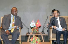 Le Vietnam est prêt à partager des expériences législatives avec la République des Fidji 