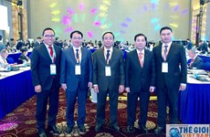 Le Vietnam au Forum des maires au Jiangsu