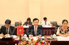 Vietnam-Laos : les deux Bureaux du CC du PCV et du PPRL cimentent leurs relations