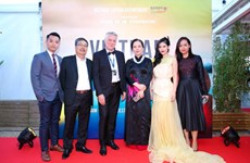 «La Soirée vietnamienne» impressionne à Cannes