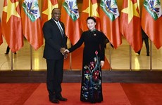 Le président du Sénat d'Haïti termine sa visite officielle au Vietnam