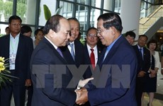 Vietnam et Cambodge discutent des mesures de promotion de la coopération bilatérale