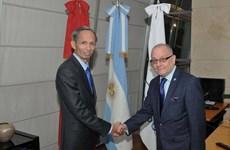 Le ministre argentin des AE salue les acquis notables du Vietnam
