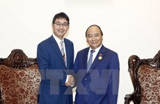 Le PM Nguyên Xuân Phuc reçoit le conseiller spécial du PM japonais 