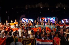 Le Vietnam médaillé d'or lors du Concours international des mathématiques 2017 en Inde 