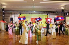 Célébrations du 55e anniversaire des relations diplomatiques Vietnam-Laos