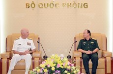 Le commandant de la flotte américaine du Pacifique en visite au Vietnam