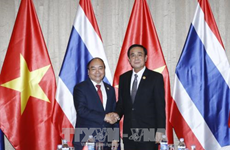 Le PM Nguyen Xuan Phuc rencontre son homologue thaïlandais