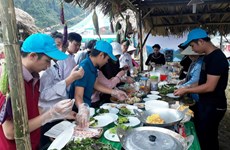 Ouverture du 9e programme touristique «En traversant les régions patrimoniales de Viêt Bac»