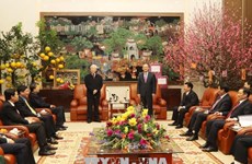 Le secrétaire général du PCV adresse ses vœux du Têt à Hung Yen
