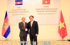 Le Vietnam et le Cambodge élargissent leur coopération dans les affaires religieuses