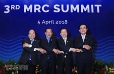 Activités du Premier ministre Nguyên Xuân Phuc au 3e Sommet de la MRC