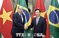 Le ministre brésilien des AE en visite officielle au Vietnam 