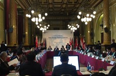 Une délégation du PCV participe à la deuxième réunion du Forum politique Asie-Europe