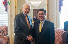Le vice-PM Vuong Dinh Hue rencontre le président pro tempore du Sénat américain