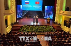 Commémoration du 95e anniversaire de l’arrivée du Président Hô Chi Minh en Russie