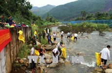 Les peuples vietnamo-chinois conjuguent des efforts pour protéger l’environnement