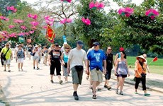 Vingt-cinq agences de voyage de l’Europe sondent le marché touristique de Hanoi