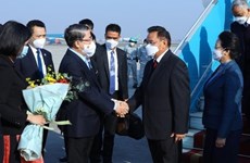 Le président de l’AN du Laos commence sa visite officielle au Vietnam