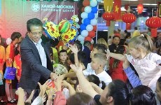 La Fête de la mi-automne 2022 organisée pour les enfants vietnamiens à l'étranger 